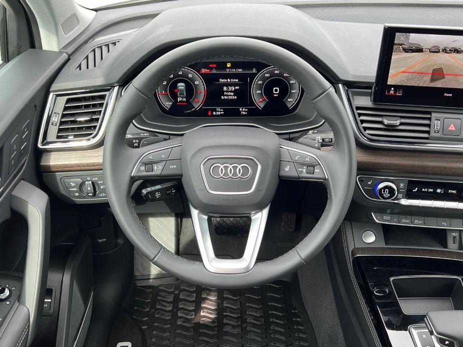 new 2024 Audi Q5 car, priced at $52,395