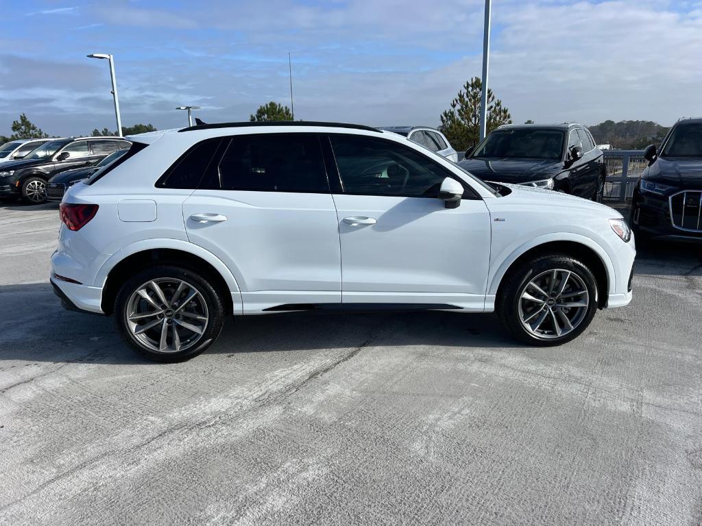 new 2025 Audi Q3 car, priced at $43,470