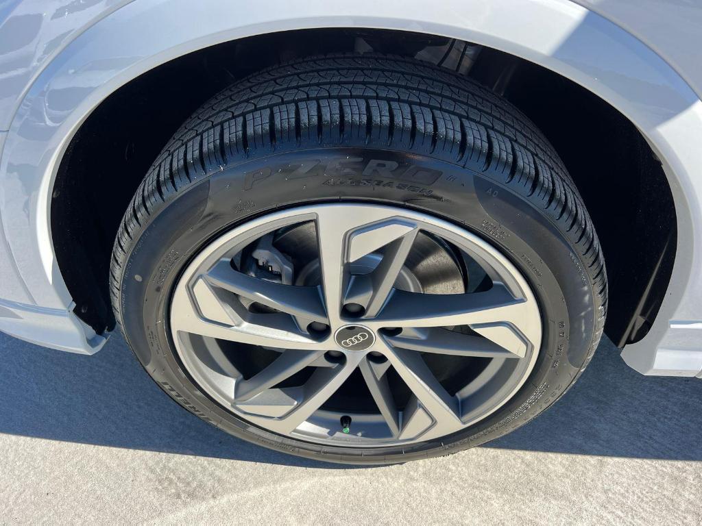 new 2025 Audi Q3 car, priced at $43,465