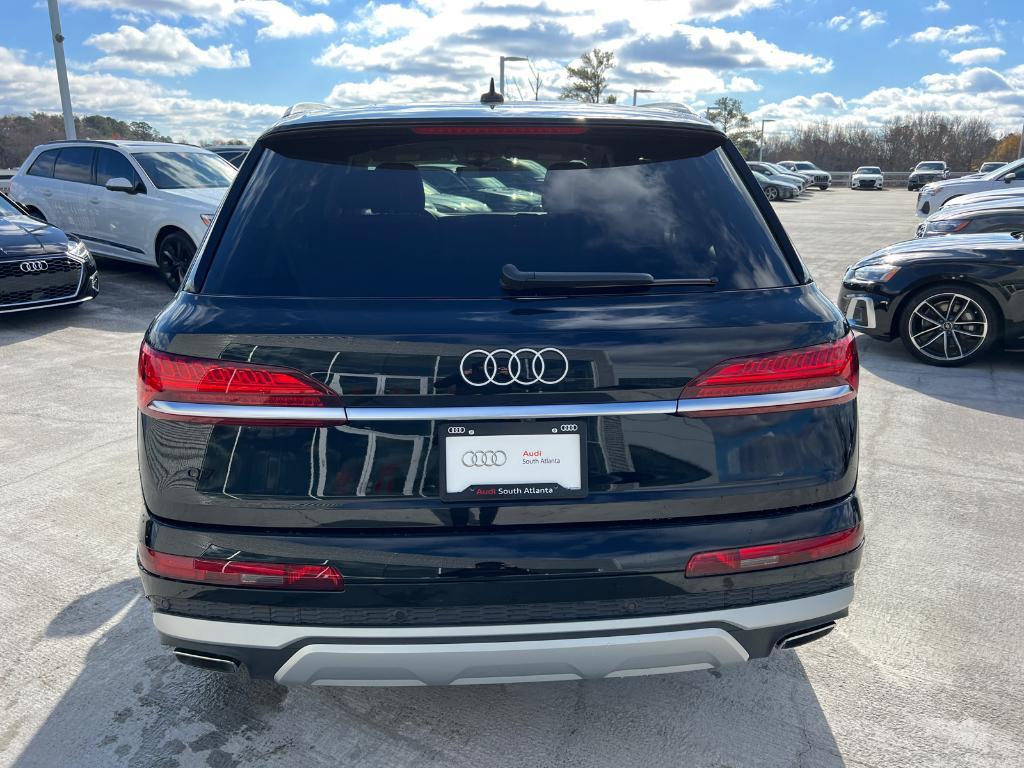 new 2025 Audi Q7 car, priced at $62,600