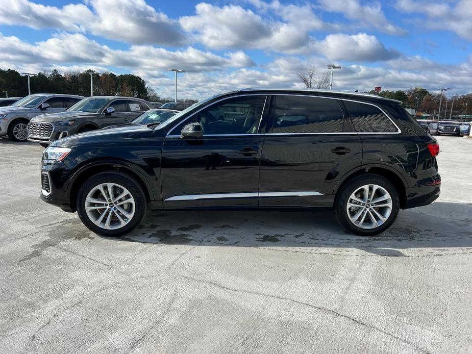 new 2025 Audi Q7 car, priced at $62,600