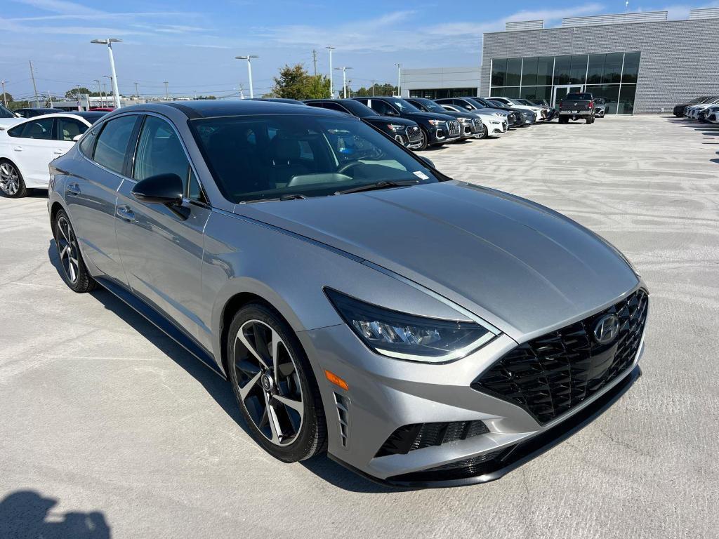 used 2021 Hyundai Sonata car, priced at $17,895
