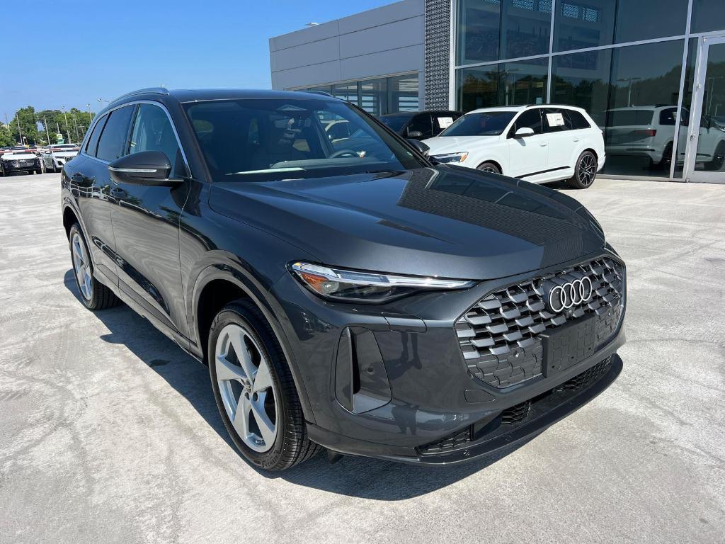 new 2025 Audi Q5 car, priced at $61,390