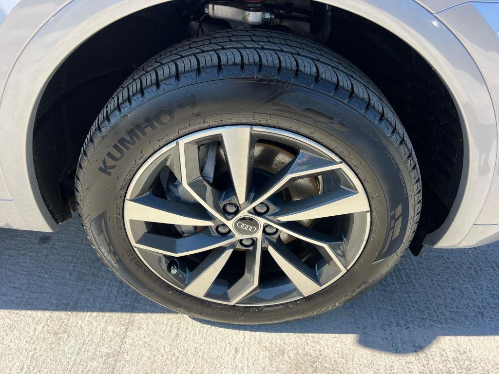 used 2025 Audi Q5 car, priced at $46,995