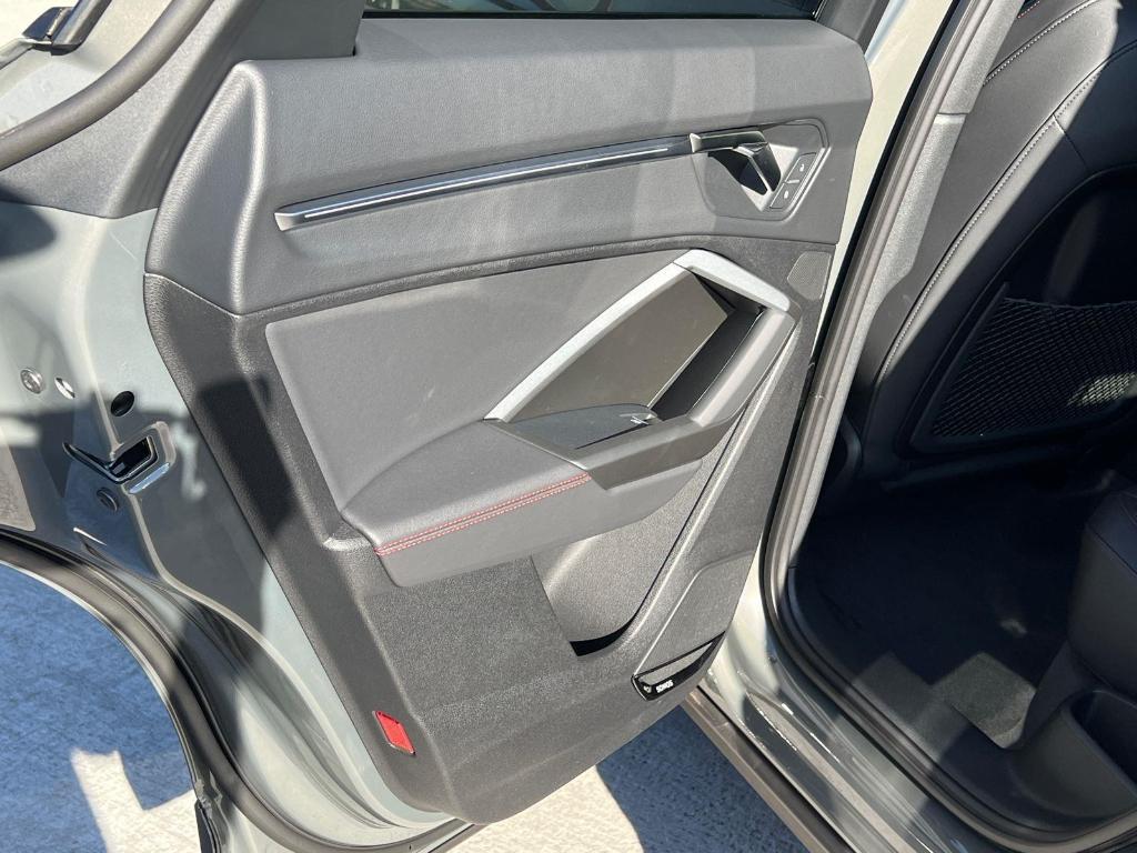new 2025 Audi Q3 car, priced at $47,200