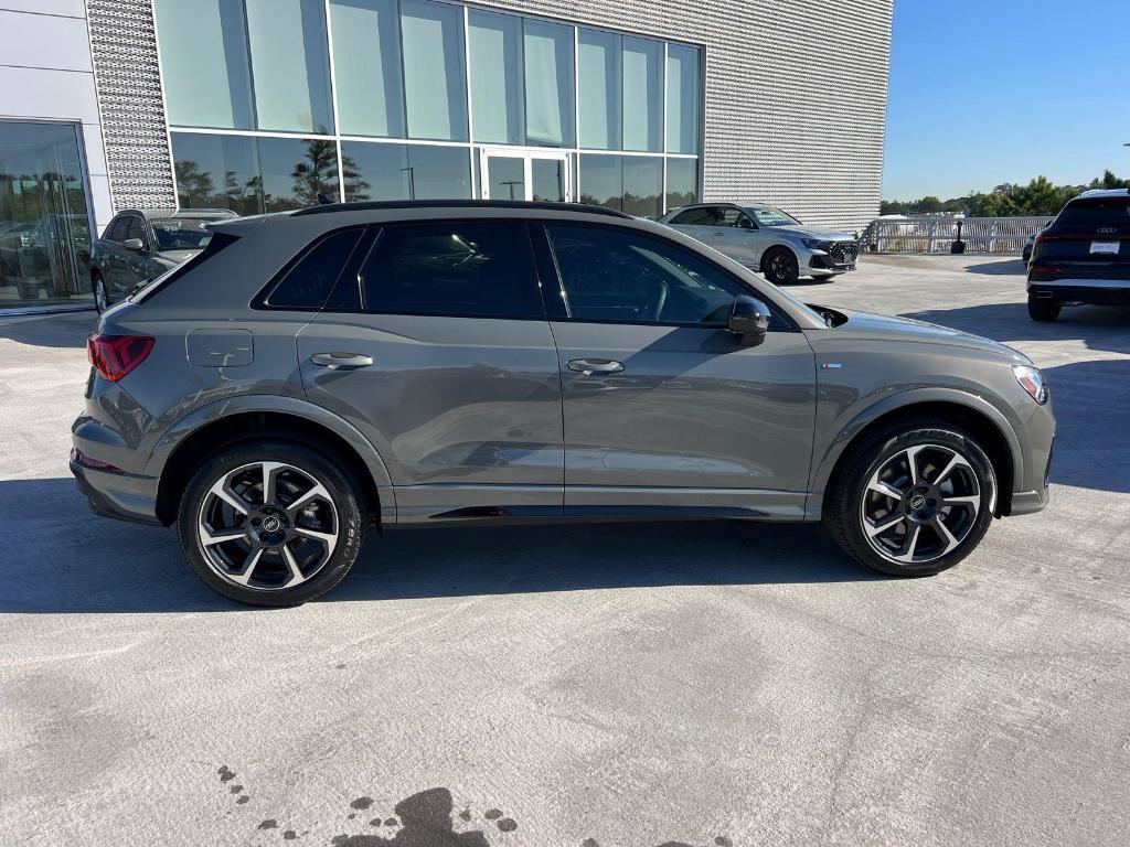 new 2025 Audi Q3 car, priced at $47,200