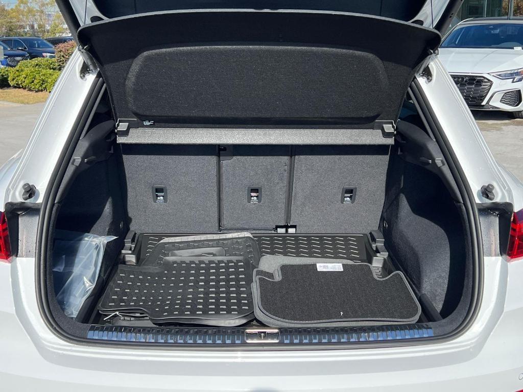 new 2025 Audi Q3 car, priced at $43,465