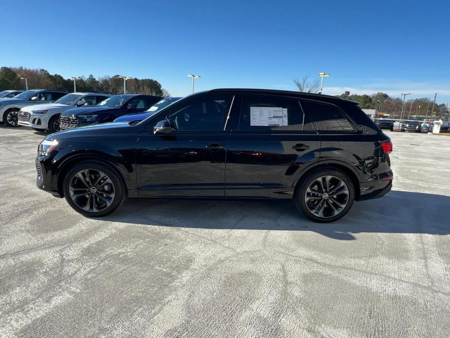 new 2025 Audi Q7 car, priced at $80,660