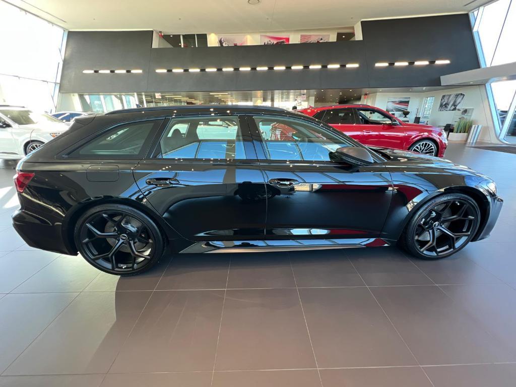 new 2025 Audi RS 6 Avant car, priced at $140,815