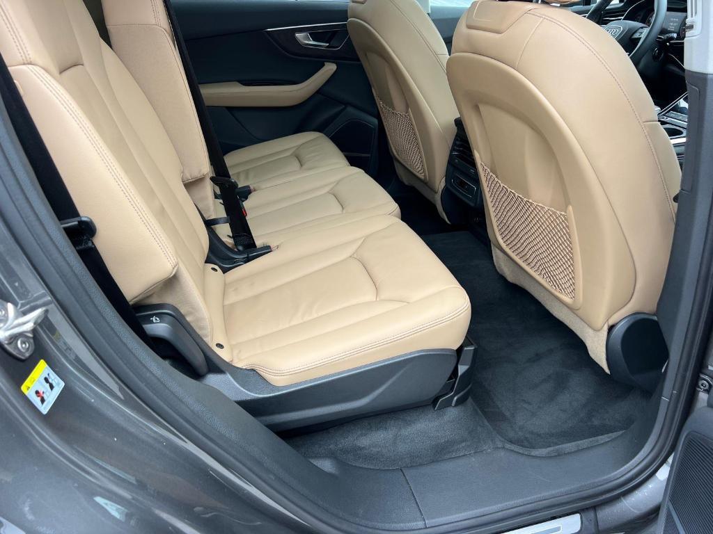 used 2025 Audi Q7 car, priced at $49,995