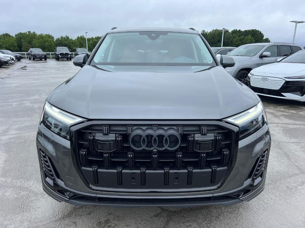 used 2025 Audi Q7 car, priced at $49,995
