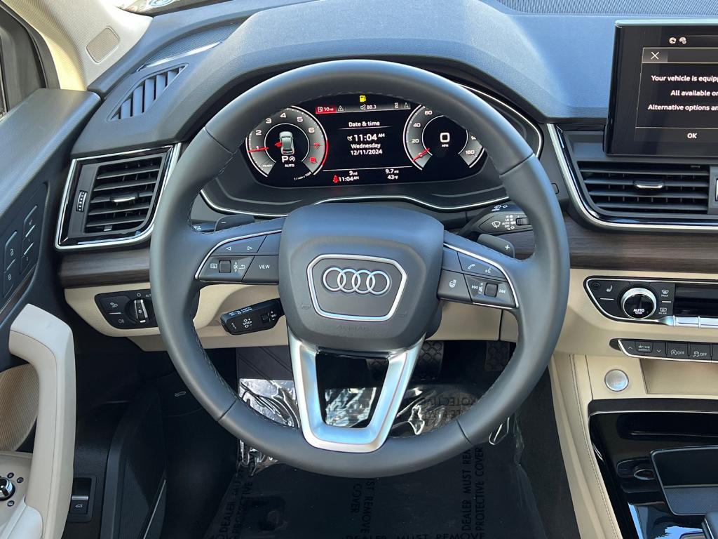 new 2025 Audi Q5 car, priced at $55,085