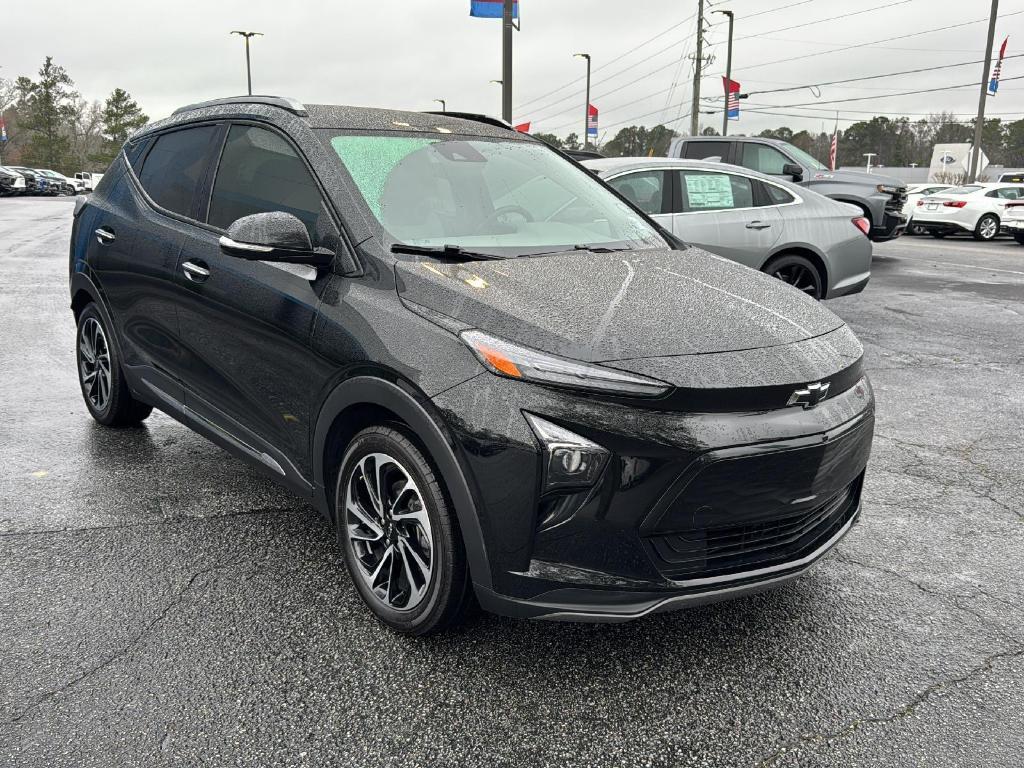 used 2022 Chevrolet Bolt EUV car, priced at $19,995