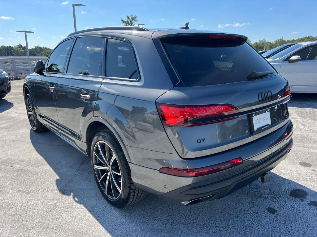 used 2025 Audi Q7 car, priced at $53,995
