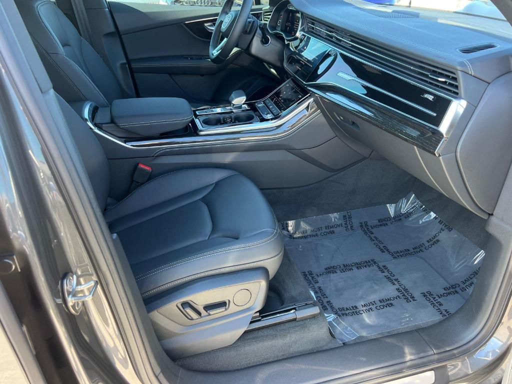 used 2025 Audi Q7 car, priced at $53,995
