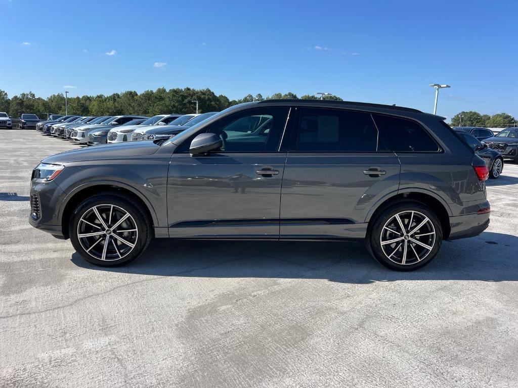 used 2025 Audi Q7 car, priced at $53,995