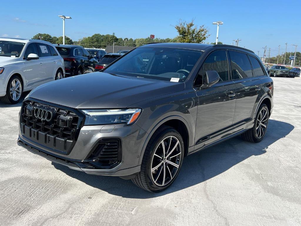 used 2025 Audi Q7 car, priced at $53,995
