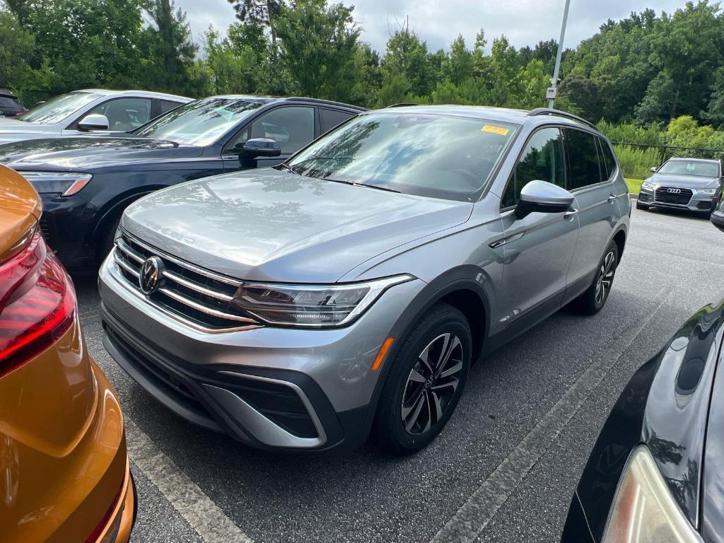 used 2024 Volkswagen Tiguan car, priced at $25,995