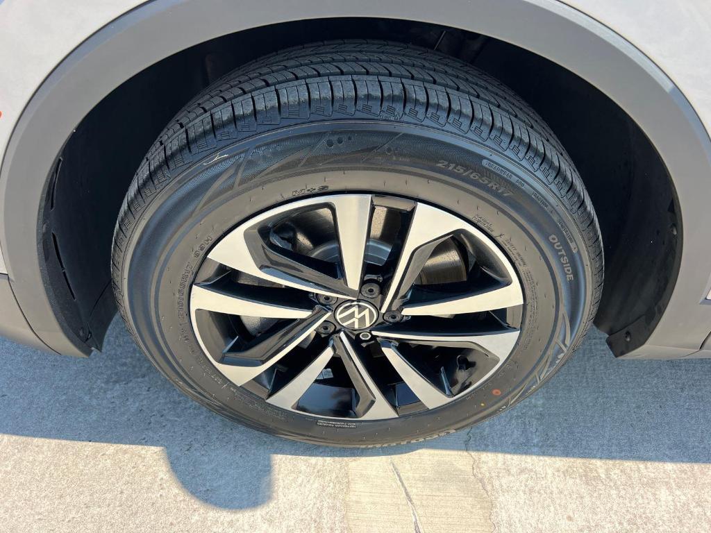 used 2024 Volkswagen Tiguan car, priced at $25,885