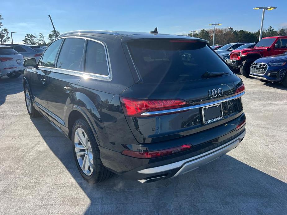 new 2025 Audi Q7 car, priced at $62,730