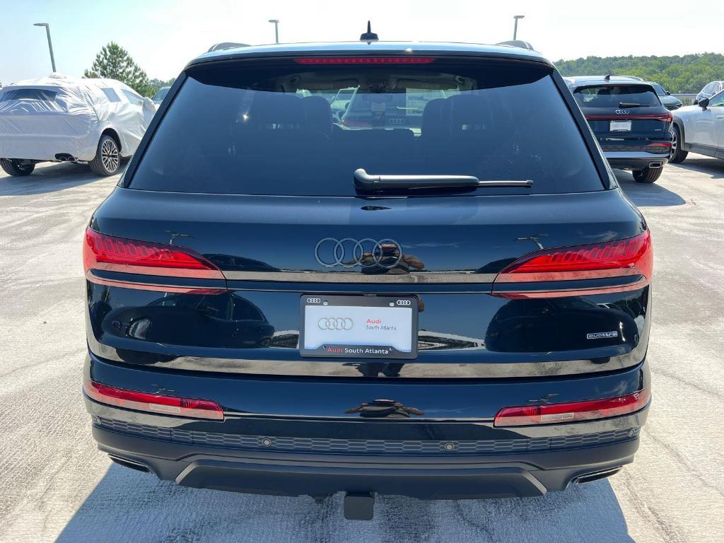 new 2025 Audi Q7 car, priced at $75,250
