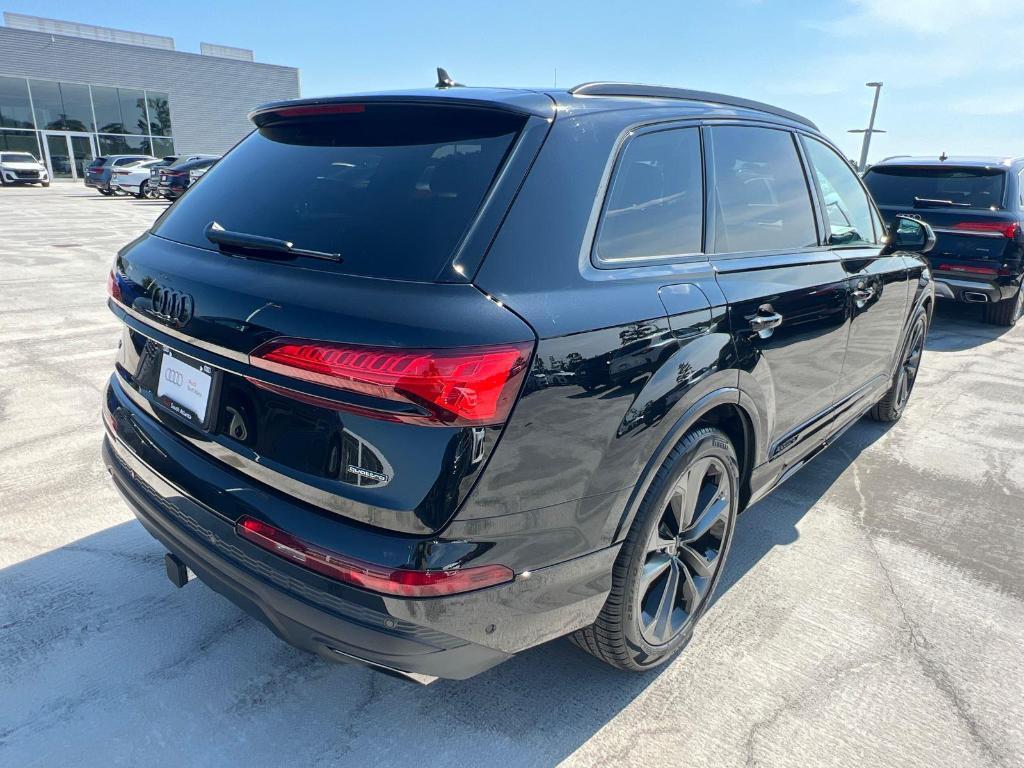 new 2025 Audi Q7 car, priced at $75,250