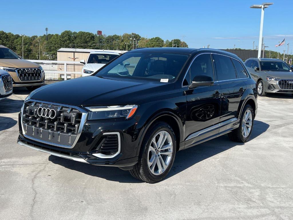 used 2025 Audi Q7 car, priced at $52,995