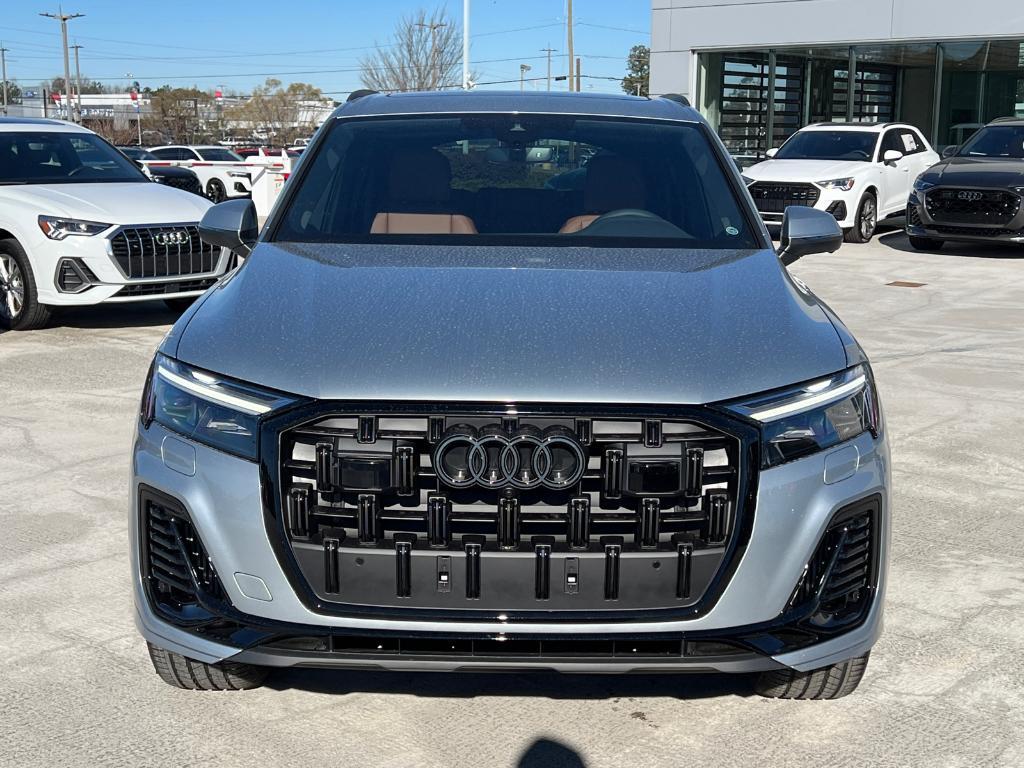 new 2025 Audi Q7 car, priced at $67,055