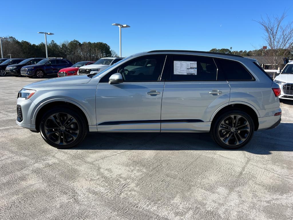 new 2025 Audi Q7 car, priced at $67,055