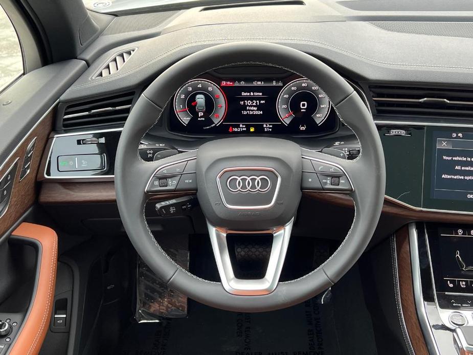 new 2025 Audi Q7 car, priced at $80,705