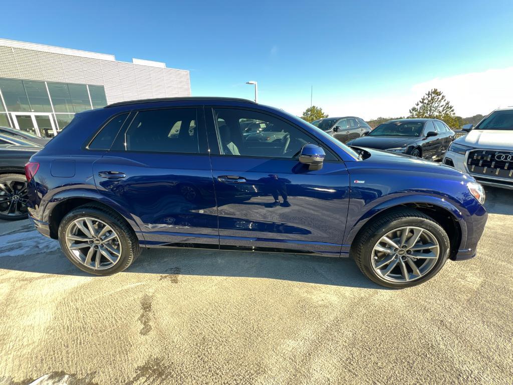 new 2025 Audi Q3 car, priced at $44,610