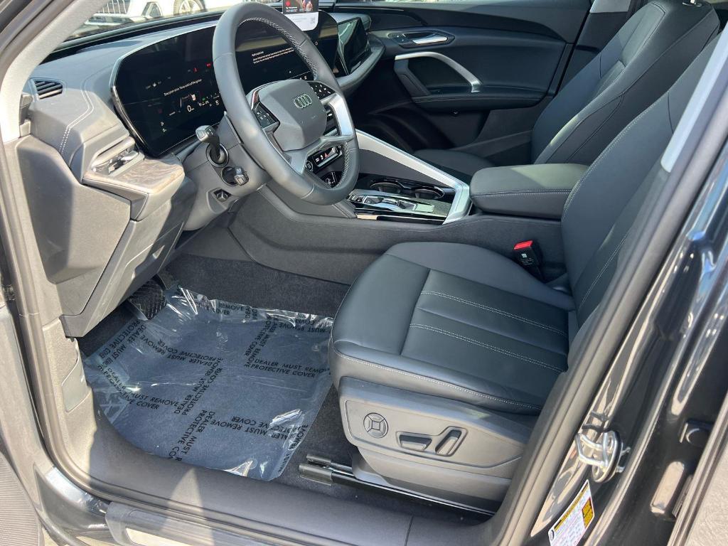 new 2025 Audi Q5 car, priced at $54,075