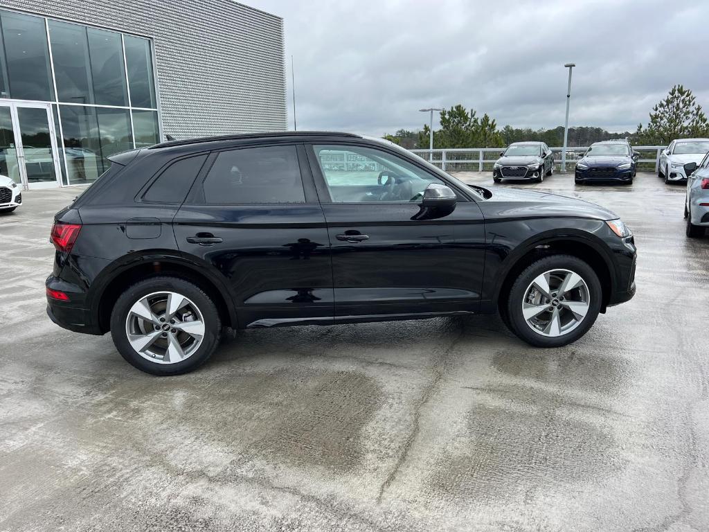 new 2025 Audi Q5 car, priced at $46,655