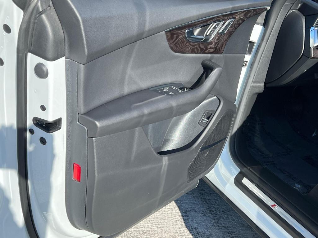 used 2021 Audi Q8 car, priced at $33,995