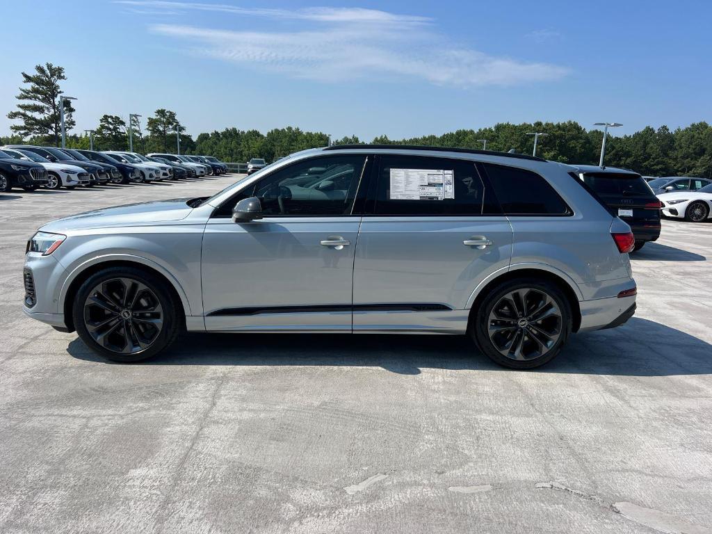new 2025 Audi Q7 car, priced at $69,655