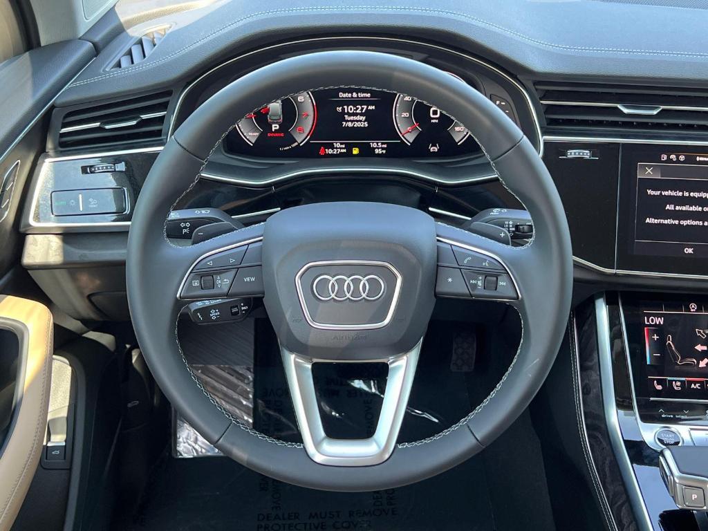 new 2025 Audi Q7 car, priced at $69,655