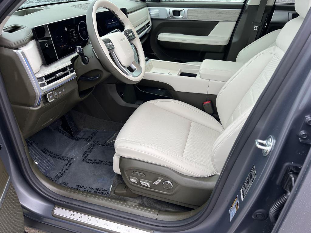 used 2025 Hyundai Santa Fe car, priced at $37,995