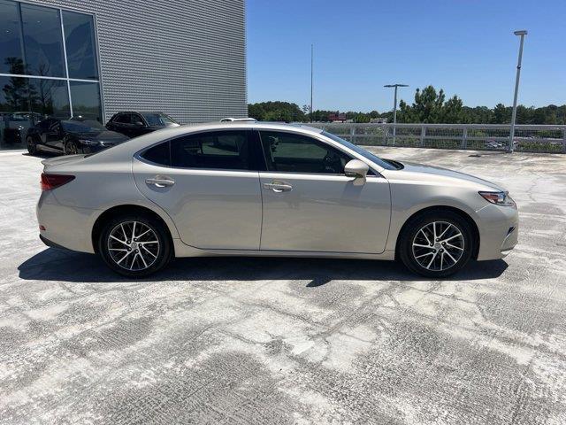 used 2018 Lexus ES 350 car, priced at $25,495