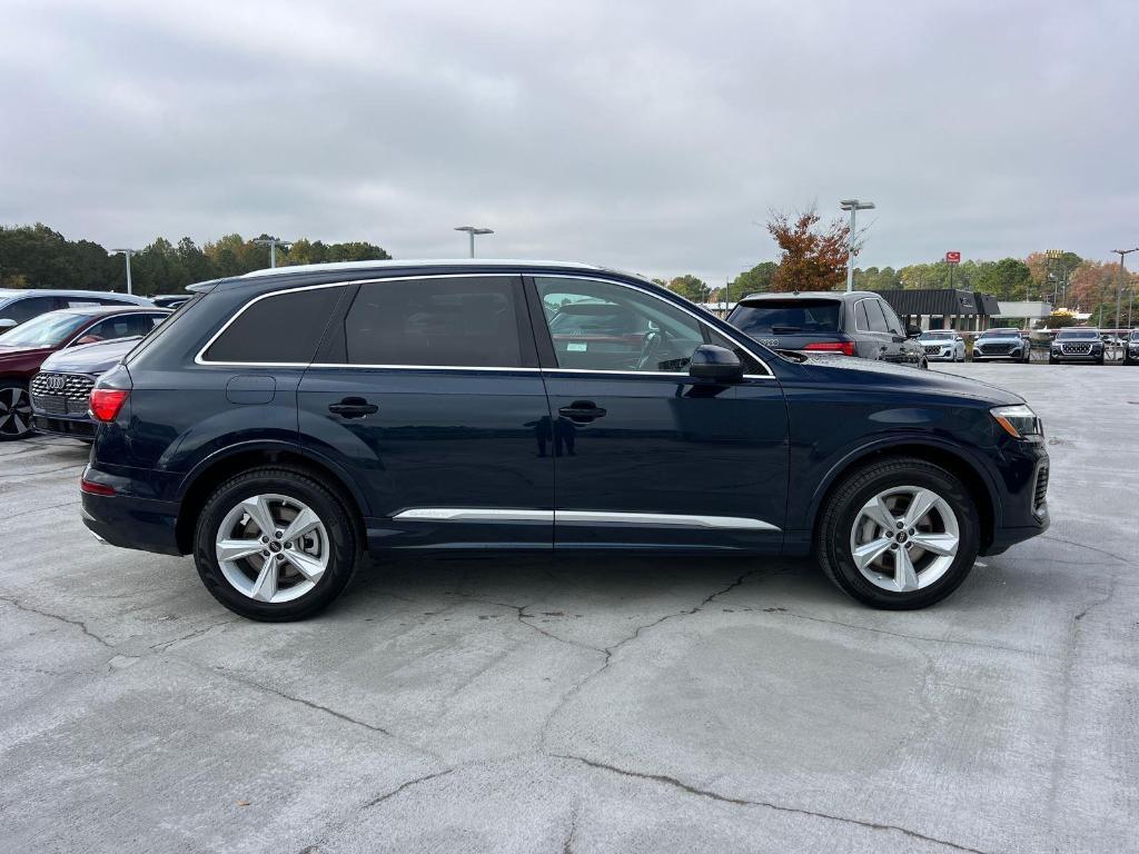 used 2025 Audi Q7 car, priced at $48,995