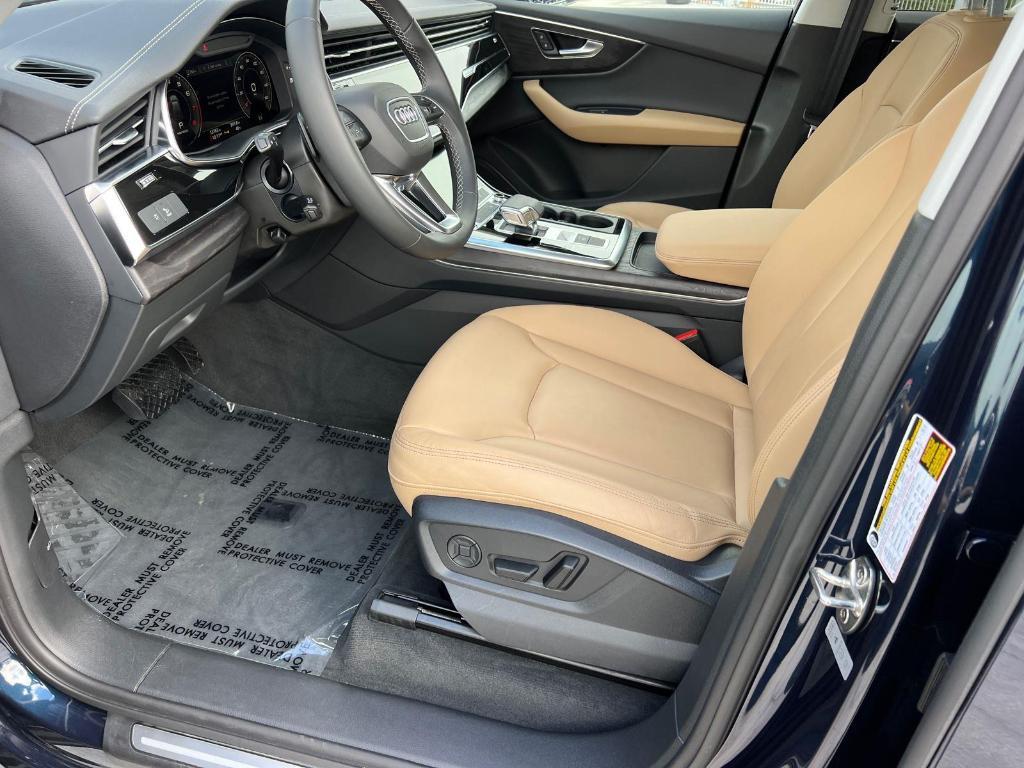used 2025 Audi Q7 car, priced at $48,995