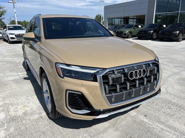 new 2025 Audi Q7 car, priced at $66,805