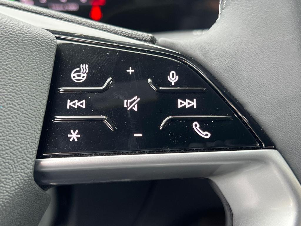 new 2025 Audi Q5 Sportback car, priced at $59,260
