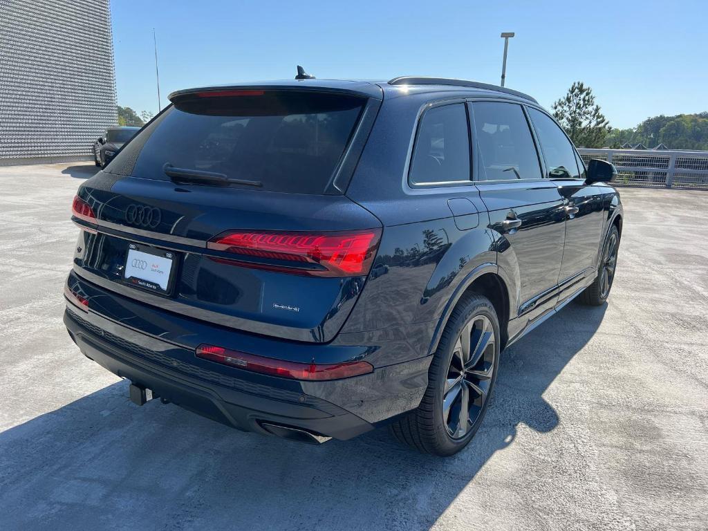 new 2025 Audi Q7 car, priced at $71,750