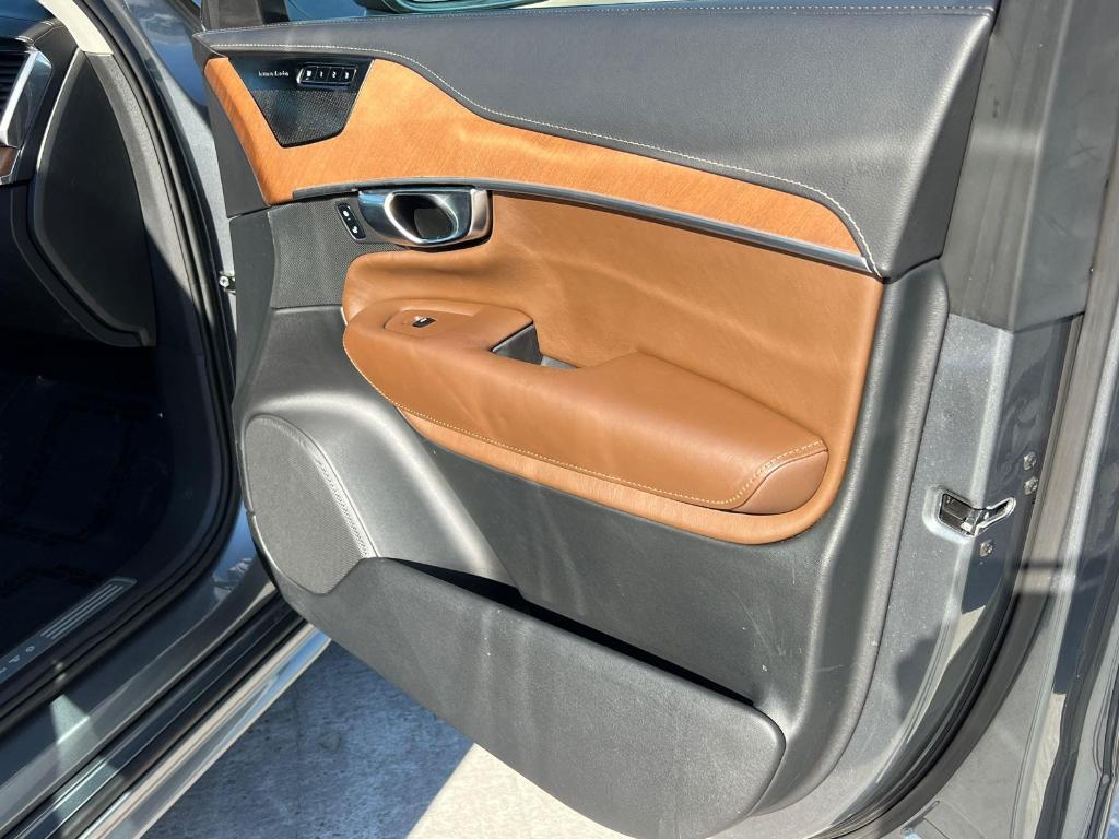 used 2019 Volvo XC90 car, priced at $23,995