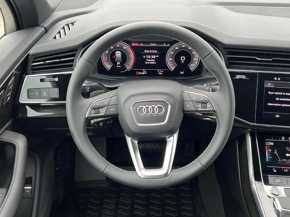 new 2025 Audi Q7 car, priced at $68,800