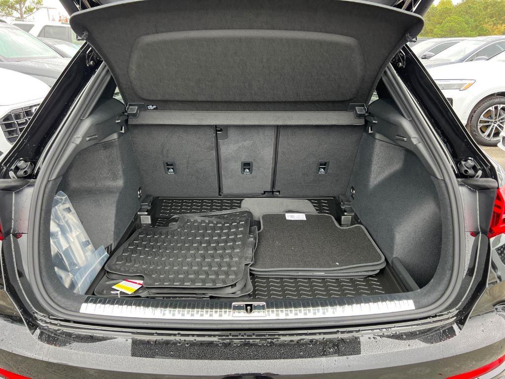 new 2025 Audi Q3 car, priced at $44,060