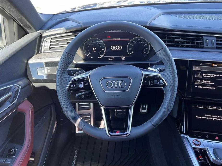 new 2024 Audi SQ8 e-tron car, priced at $97,030