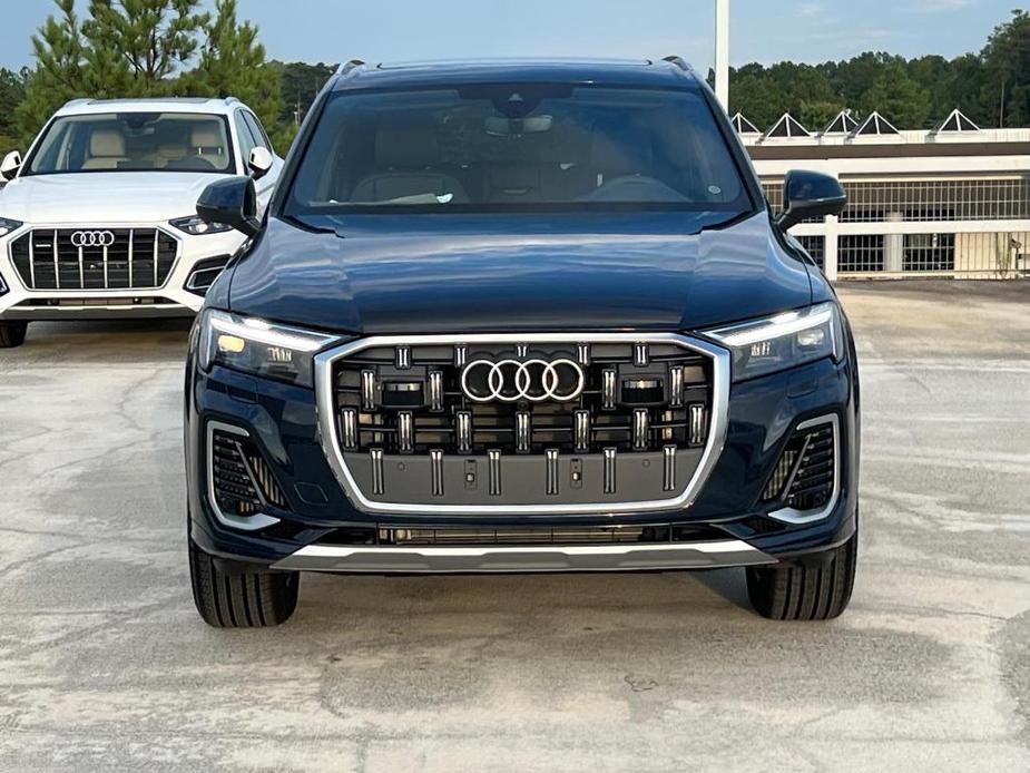 new 2025 Audi Q7 car, priced at $66,905