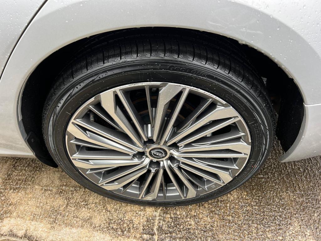 used 2023 Nissan Altima car, priced at $21,895