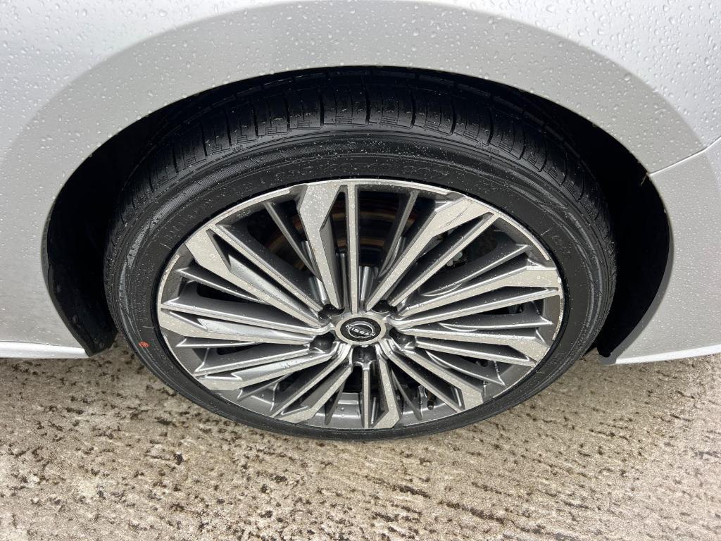 used 2023 Nissan Altima car, priced at $21,895